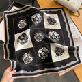 Hunde-Seidentuch „Royal Paw“ – 100% reine Seide